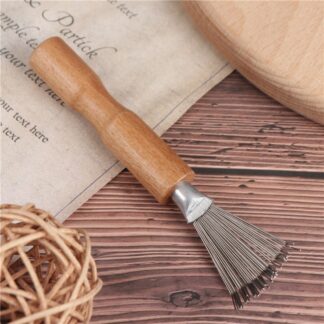 Eco-Friendly Wooden Comb Cleaner